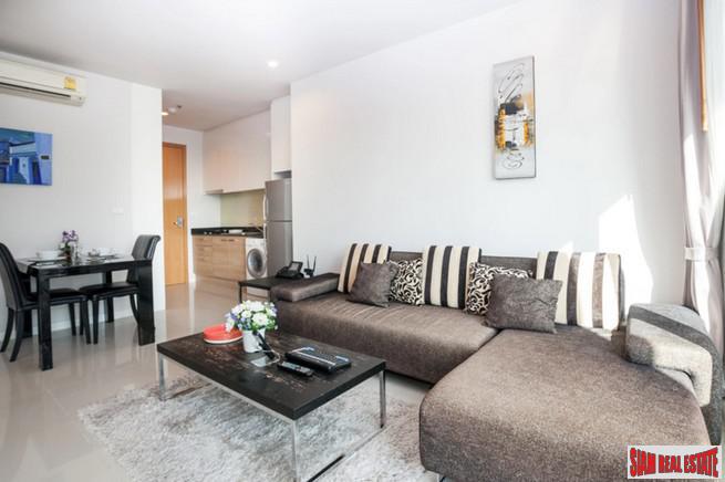 Circle Condominium | Urban living on Phetchaburi Road, One Bedroom Condo for Rent on the 29th floor