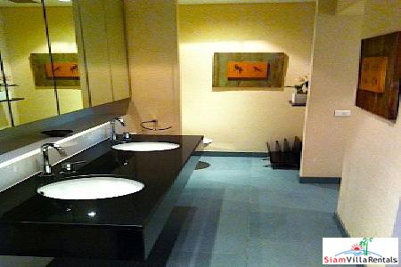 The Lakes | Huge Two Bedroom Pet Friendly Condo with Views and Extras Asok