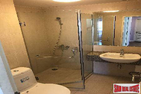 The Clover Thonglor 18 | Pool View Two Bedroom Condo for Rent