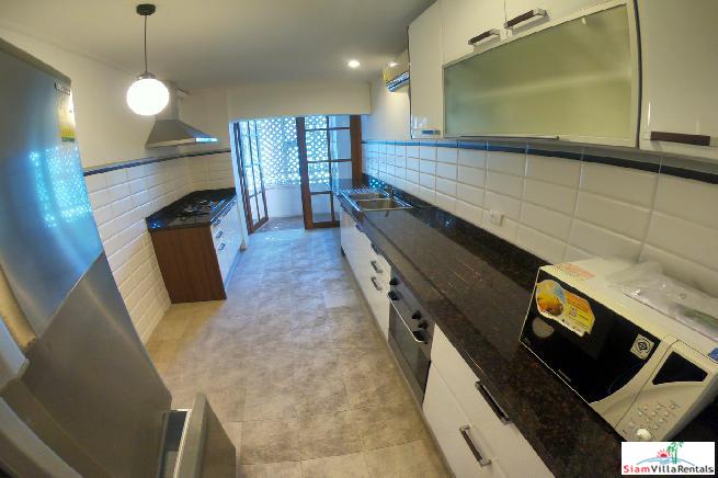 Navin Mansion | Boutique Apartment Block of only 8 Units in Tropical Grounds at Yan Nawa - Pets Allowed