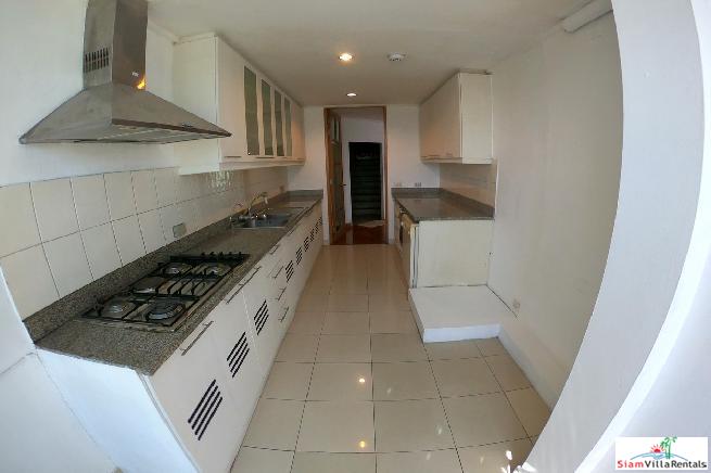 Navin Mansion | Penthouse 3 Bed Duplex at a Boutique Apartment Block of only 8 Units in Tropical Grounds at Yan Nawa - Pets Allowed