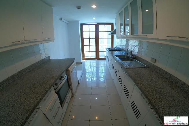 Navin Mansion | Penthouse 3 Bed Duplex at a Boutique Apartment Block of only 8 Units in Tropical Grounds at Yan Nawa - Pets Allowed