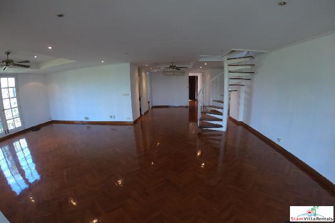 Navin Mansion | Penthouse 3 Bed Duplex at a Boutique Apartment Block of only 8 Units in Tropical Grounds at Yan Nawa - Pets Allowed