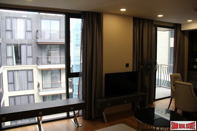 Klass Langsuan | Two Bedroom Corner Condo for Rent in Langsuan, Lumphini