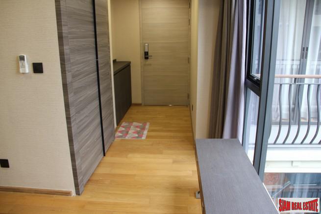 Klass Langsuan | Two Bedroom Corner Condo for Rent in Langsuan, Lumphini