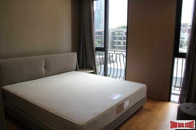 Klass Langsuan | Two Bedroom Corner Condo for Rent in Langsuan, Lumphini