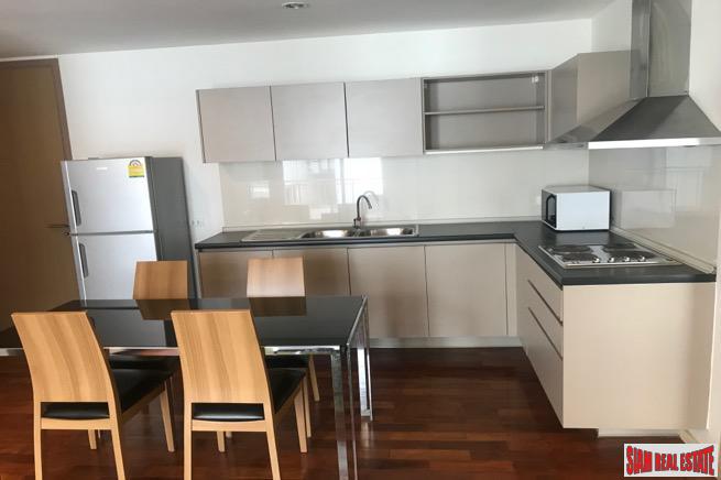 Siri On 8 | Convenient Two Bedroom Condo for Rent Located Near BTS Nana on Sukhumvit 8