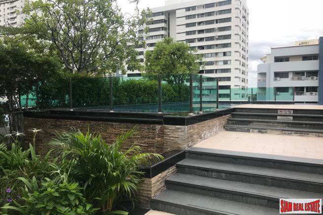 Siri On 8 | Convenient Two Bedroom Condo for Rent Located Near BTS Nana on Sukhumvit 8