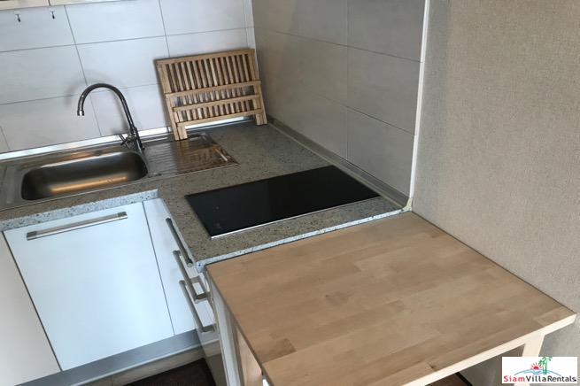 Noble Solo | Large Furnished One Bedroom Condo in a Desirable Area of Thong Lo