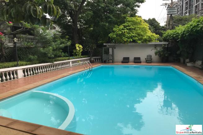 K.P Villa | Modern and Open Two Storey Two Bedroom Family House Near BTS Ekkamai