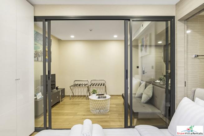 Klass Lansuan | Bright and Cheerful One Bedroom Condo for Rent in Chit Lom