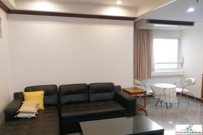Baan Suan Petch | Roomy Two Bedroom Condo Good for Small Family in Phrom Phong