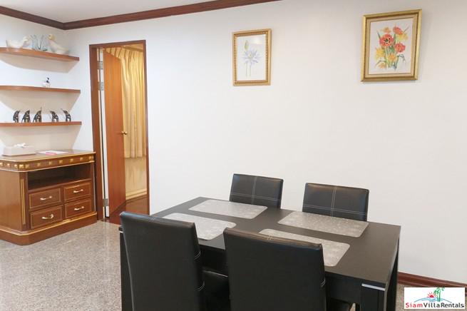 Baan Suan Petch | Roomy Two Bedroom Condo Good for Small Family in Phrom Phong