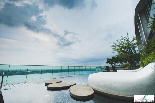 Rhythm Sukhumvit 44/1 | Spectacular City Views from this One Bedroom Condo in Phra Khanong