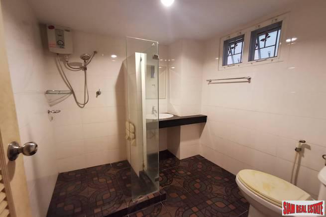 Vincente Sukhumvit 49