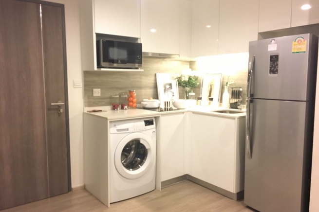 Maestro 02 Ruamrudee | Fully Furnished Two Bedroom and Pet Friendly Condo for Rent in Phloen Chit