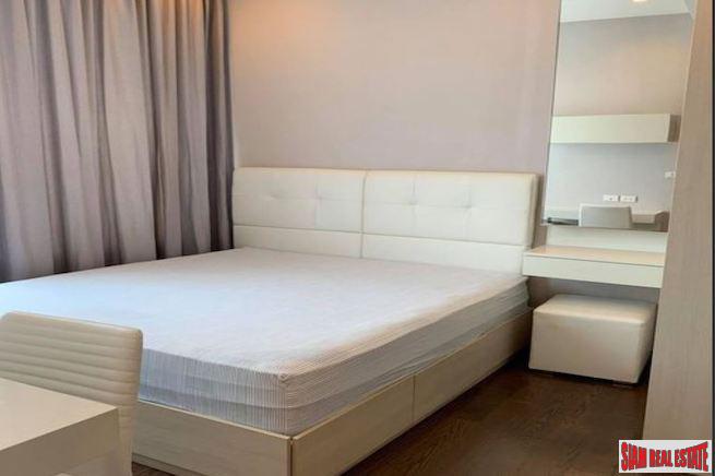 Q Asoke | Cozy One Bedroom for Rent on the 30th Floor and Next to the MRT Station