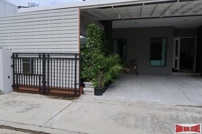 The Edition rama 9 Pattanakarn | Large Three Bedroom House with Private Plunge Pool + Extras for Rent