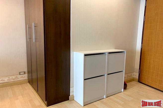 Silom Grand Terrace | Extra Large Two Bedroom Condo for Rent Near BTS Silom